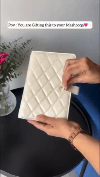 🔥 Viral Portable Jewelry Organizer Book
