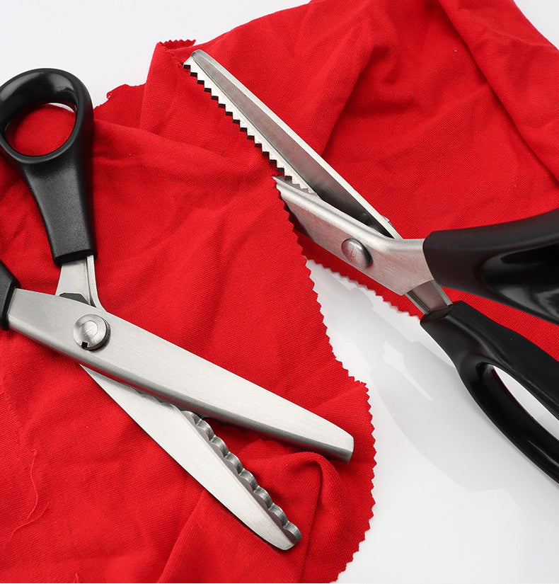 Zig Zag Stainless Steel Craft Scissors ✂️ - Durable Sharp Sewing Tool for DIY Crafts , Dressmaking
