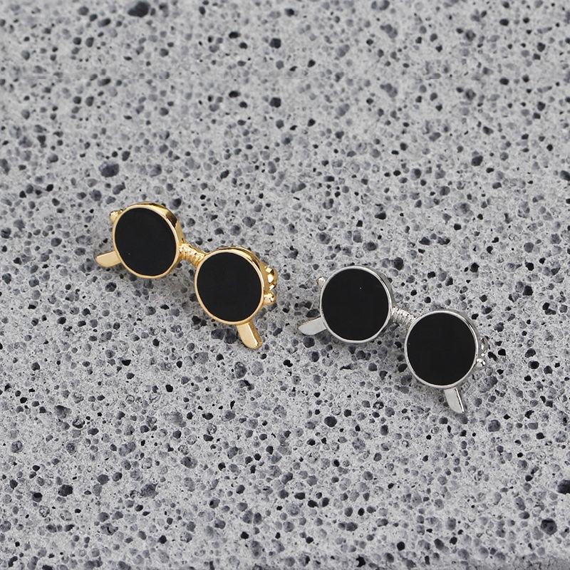 🕶️ Retro Sunglasses Hair Clip