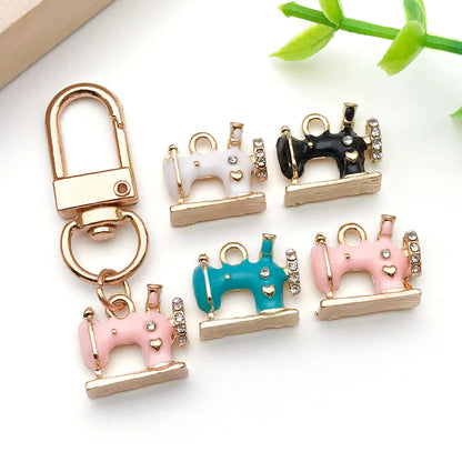 🧵 Sewing Machine Keychain