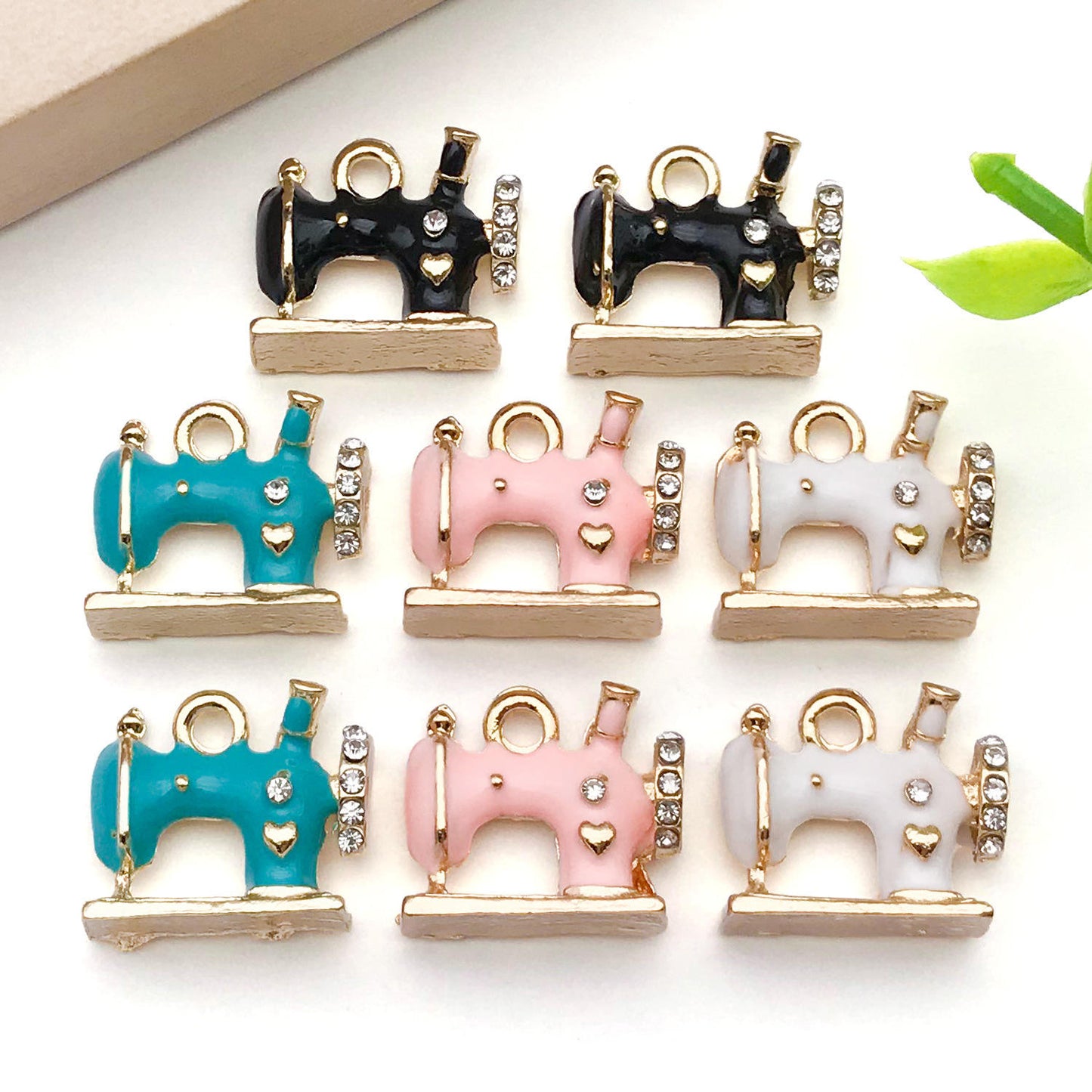 🧵 Sewing Machine Keychain