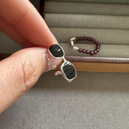 🕶️ Mini Sunglasses Aesthetic Ring
