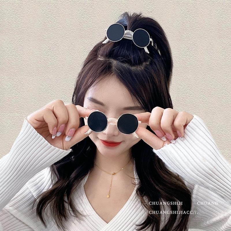 🕶️ Retro Sunglasses Hair Clip
