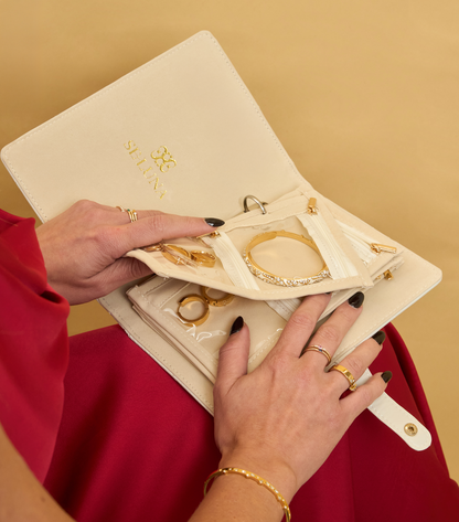 🔥 Viral Portable Jewelry Organizer Book